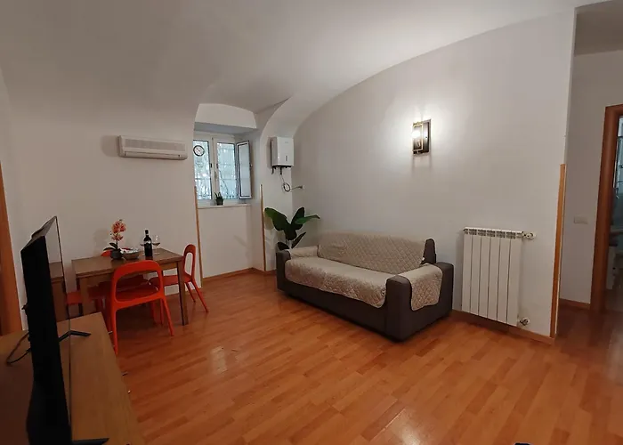 The Holy Apartamento Roma